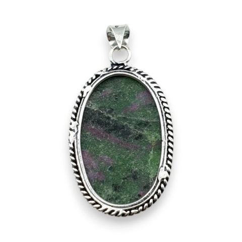 Rubin w zoisycie zawieszka 37x26 mm nr 34