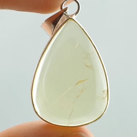 Lemon quartz pendant 31x22 mm no 65