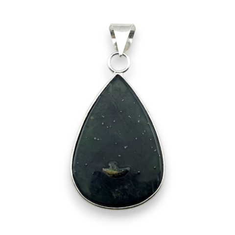 Nefryt zawieszka 31x22 mm nr 30