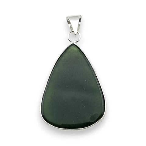 Nefryt zawieszka 35x26 mm nr 2