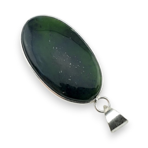 Nephrite pendant 36x21 mm no 6