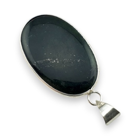 Nefryt zawieszka 36x23 mm nr 13