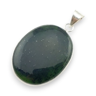 Nefryt zawieszka 36x29 mm nr 3