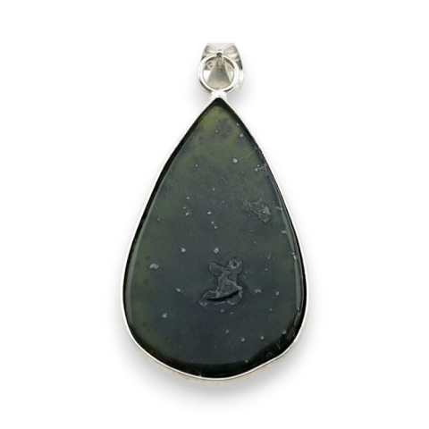 Nefryt zawieszka 37x24 mm nr 21