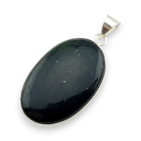 Nefryt zawieszka 39x26 mm nr 12