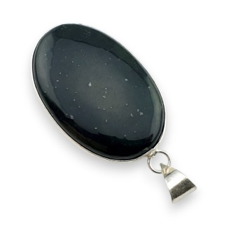 Nefryt zawieszka 39x26 mm nr 12