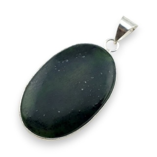 Nefryt zawieszka 39x26 mm nr 36