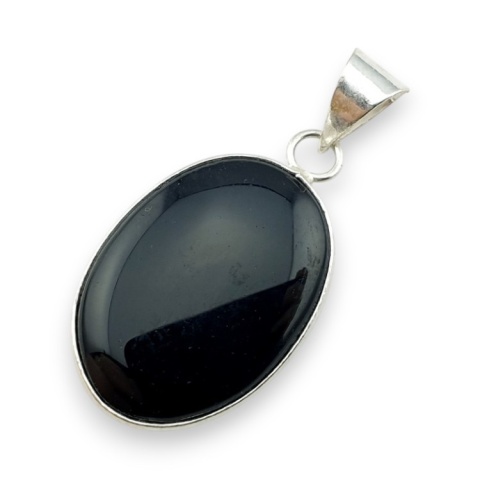 Black onyx pendant 29x21 mm no 97
