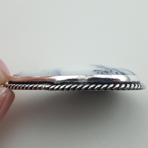 Dentritic agate pendant 38x25 mm no 108