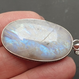 Kamień księżycowy zawieszka 35x21 mm nr 249