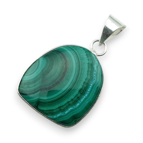 Malachite pendant 25x24 mm no 200