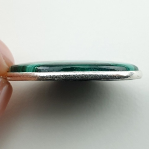 Malachite pendant 32x23 mm no 185