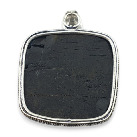 Czarny turmalin zawieszka 30x30 mm nr 393