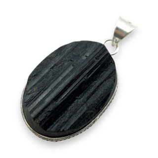 Czarny turmalin zawieszka 33x24 mm nr 363