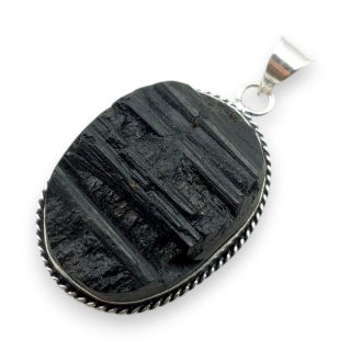 Czarny turmalin zawieszka 39x29 mm nr 322