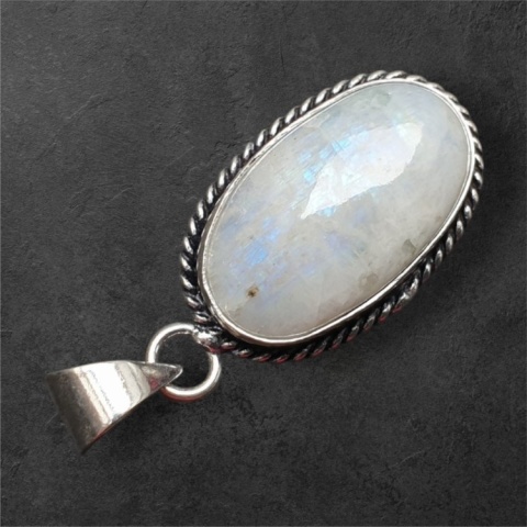 Kamień księżycowy zawieszka 24x14 mm nr 271