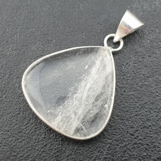 Rock quartz pendant 28x27 mm no 88