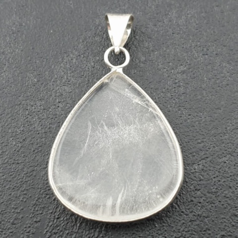 Rock quartz pendant 33x28 mm no 77