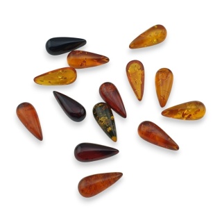 Bursztyn bałtycki kaboszon łezka 11,5x5 mm 1 szt