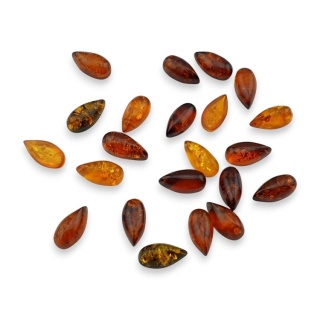 Baltic amber teardrop cabochon 8x4 mm 1 pc