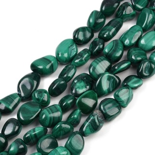 Malachit bryłka gładka 8-12 mm sznur