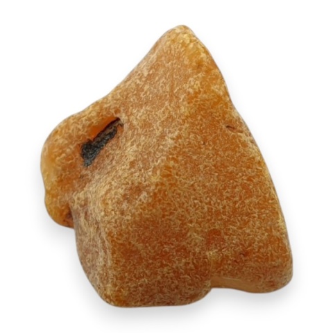 Baltic amber raw nugget 19x15 mm no 110