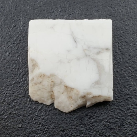 Howlit cięty surowy 23x21 mm nr 9