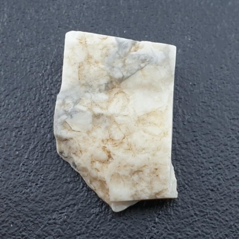 Howlit cięty surowy 25x18 mm nr 89