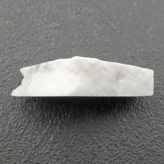 Howlit cięty surowy 28x17 mm nr 66