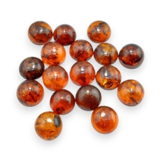 Bursztyn bałtycki kaboszon fi 10 mm 1 szt koniakowy
