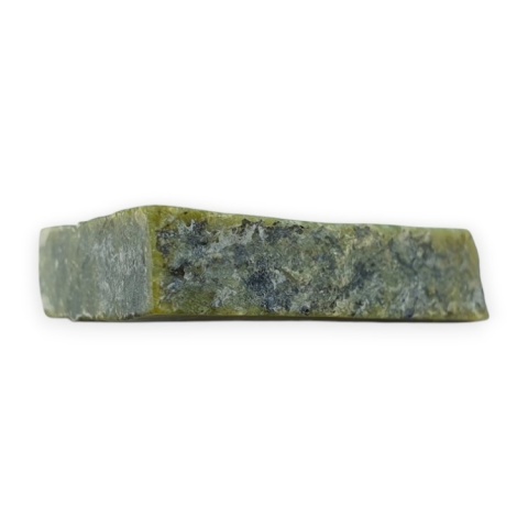 Atlantysyt cięty surowy 33x29 mm nr 67
