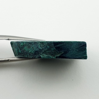Malachite cut raw 25x21 mm no 204