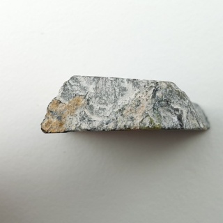 Stichtyt cięty surowy 23x24 mm nr 95