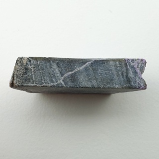 Stichtyt cięty surowy 27x16 mm nr 54