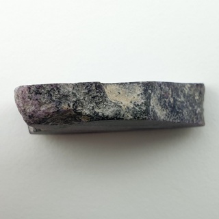 Stichtyt cięty surowy 32x21 mm nr 9
