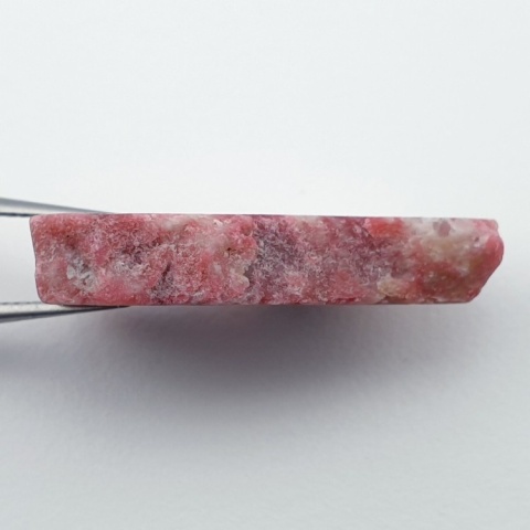 Thulite cut raw 28x16 mm no 130