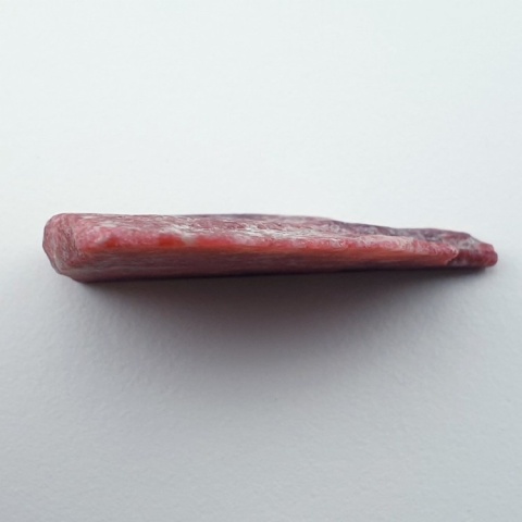 Thulit cięty surowy 33x24 mm nr 185