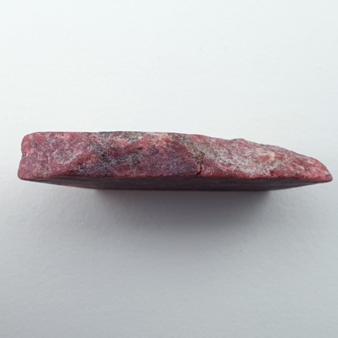 Thulit cięty surowy 36x18 mm nr 169
