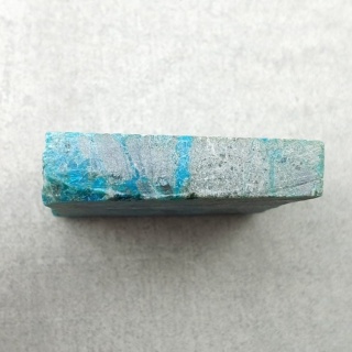 Chryzokola cięta surowa 25x20 mm nr 128