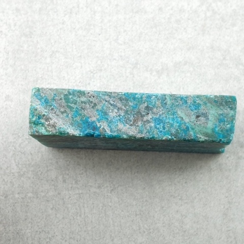 Chryzokola cięta surowa 33x16 mm nr 112