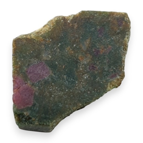 Rubin w fuchsycie cięty surowy 18x15 mm nr 152