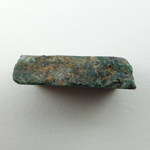 Rubin w fuchsycie cięty surowy 22x16 mm nr 150