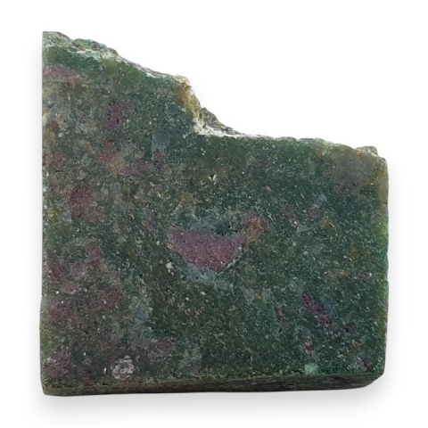 Rubin w fuchsycie cięty surowy 22x21 mm nr 135