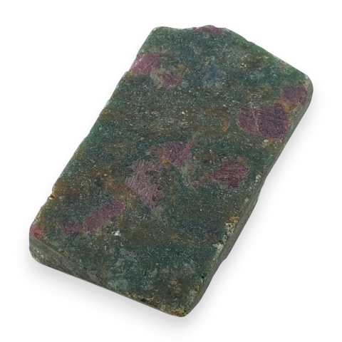 Rubin w fuchsycie cięty surowy 29x17 mm nr 131