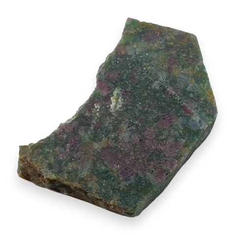 Rubin w fuchsycie cięty surowy 32x18 mm nr 130