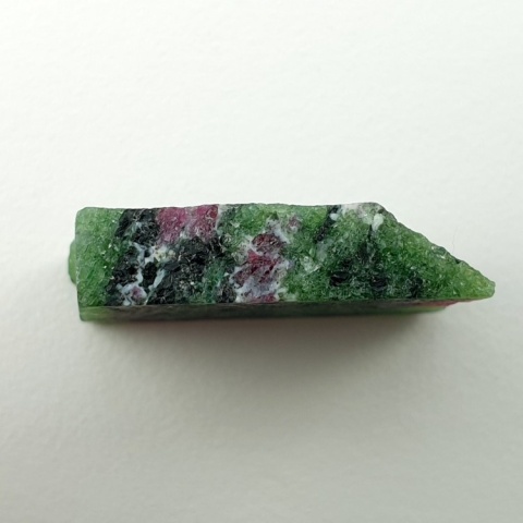 Zoisyte with ruby cut raw 23x17 mm no 108