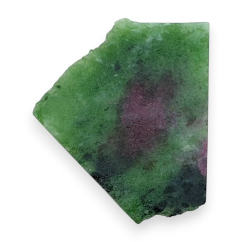 Zoisyt z rubinem cięty surowy 26x21 mm nr 201