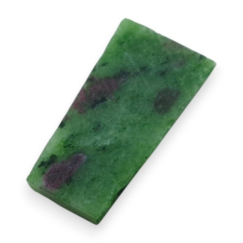 Zoisyt z rubinem cięty surowy 28x15 mm nr 166