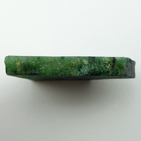 Zoisyt z rubinem cięty surowy 33x26 mm nr 173