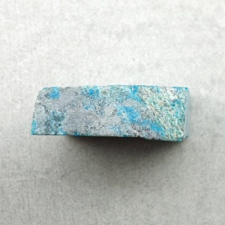 Chryzokola cięta surowa 19x16 mm nr 192